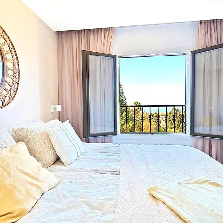 Modern 2-bedroom, 2-bathroom * MIJAS COSTA
